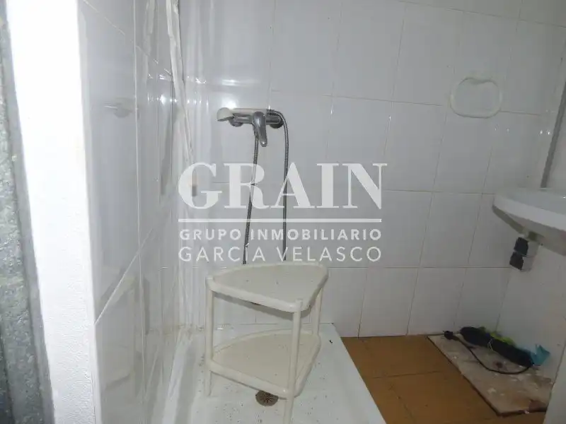 Baño de Local de alquiler en Albacete