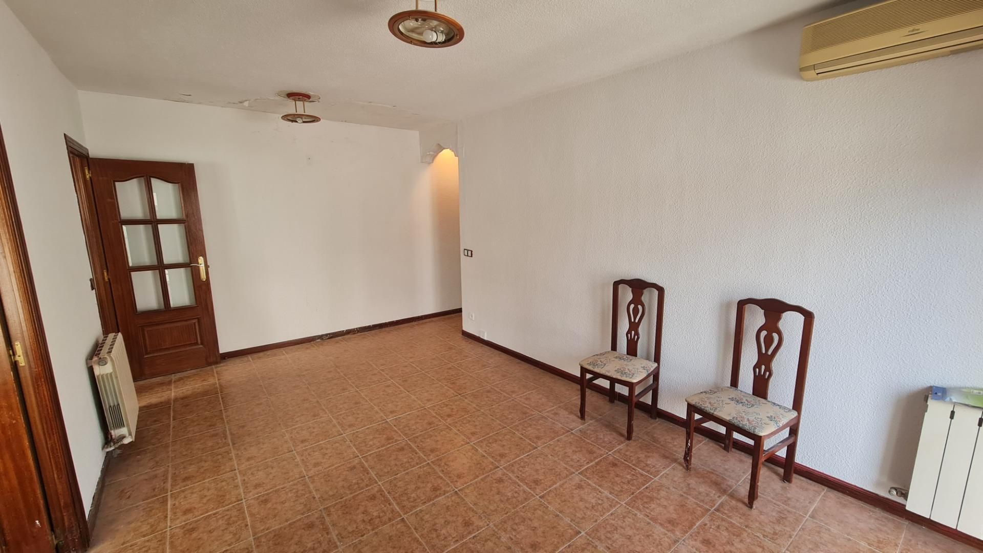 Flat for sale in Calle SACRAMENTO, Centro Urbano