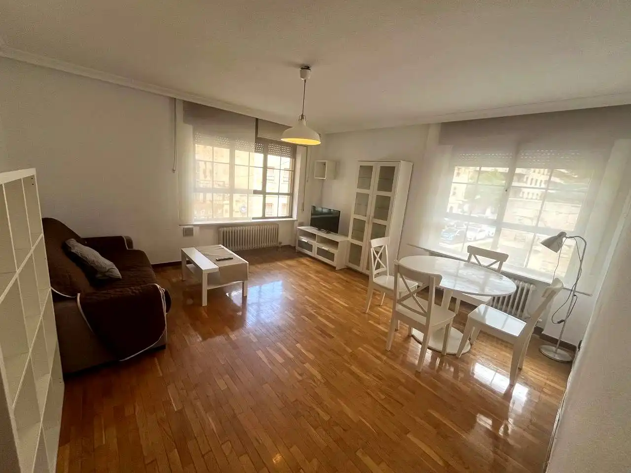 Vista exterior de Piso de alquiler en Salamanca con Calefacción y Parquet