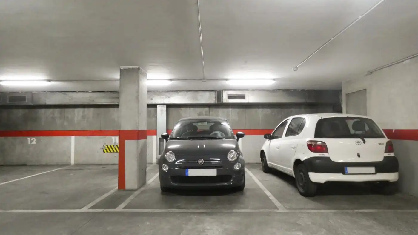 Garage for rent in Calle de Francesc de Borja Moll, 18, Plaça dels Patins
