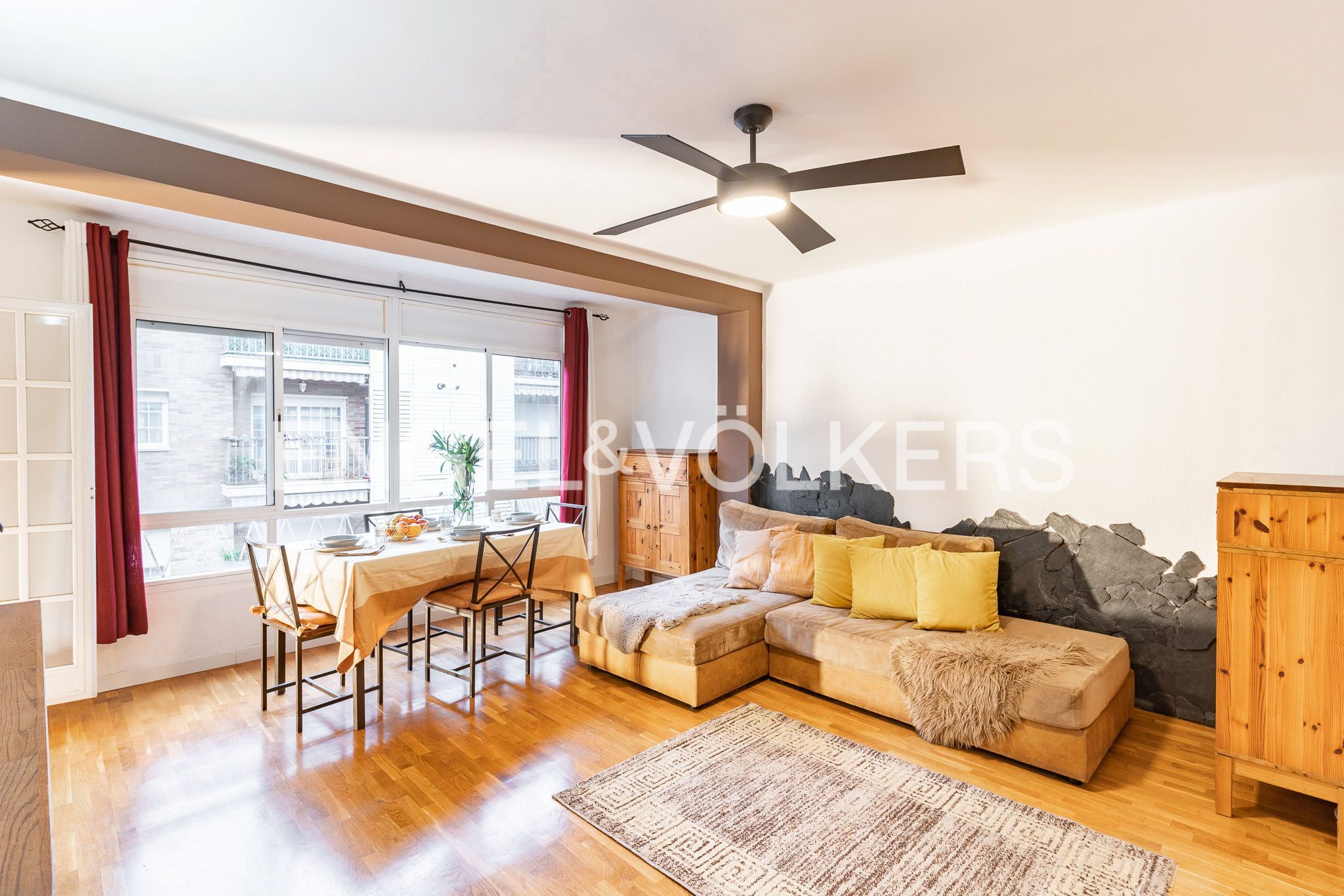 Apartamento en venta en Centre - Nucli Antic