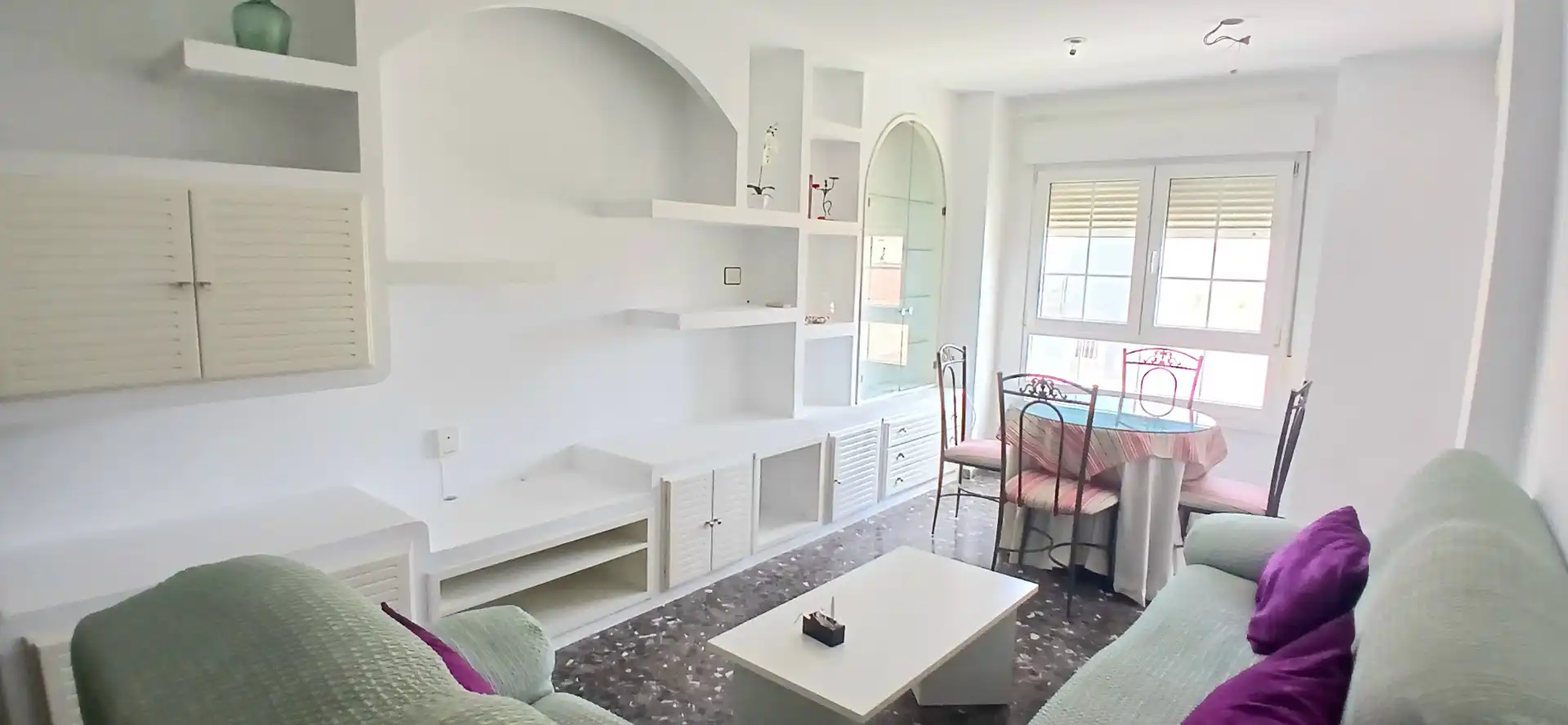 Living room of Flat for rent in Almería  with Air Conditioner, Terrace and Furnished
