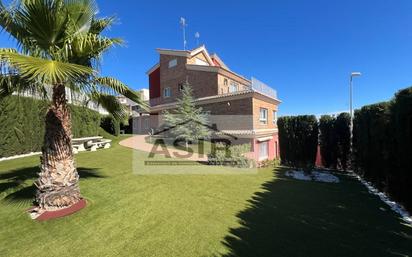 Exterior view of House or chalet for sale in Alzira