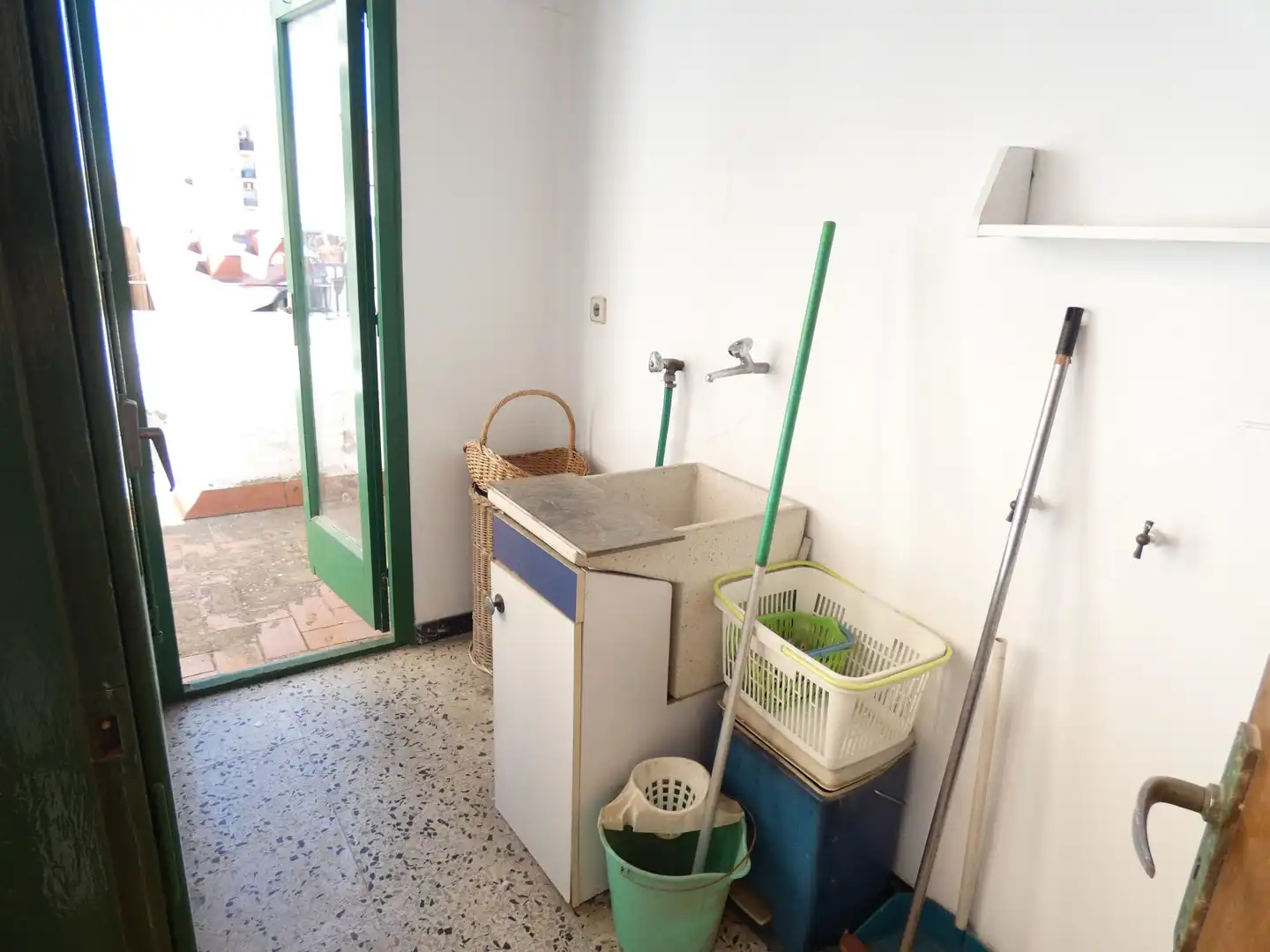Finca rústica en venta en Ripollet con Calefacción, Terraza y Trastero