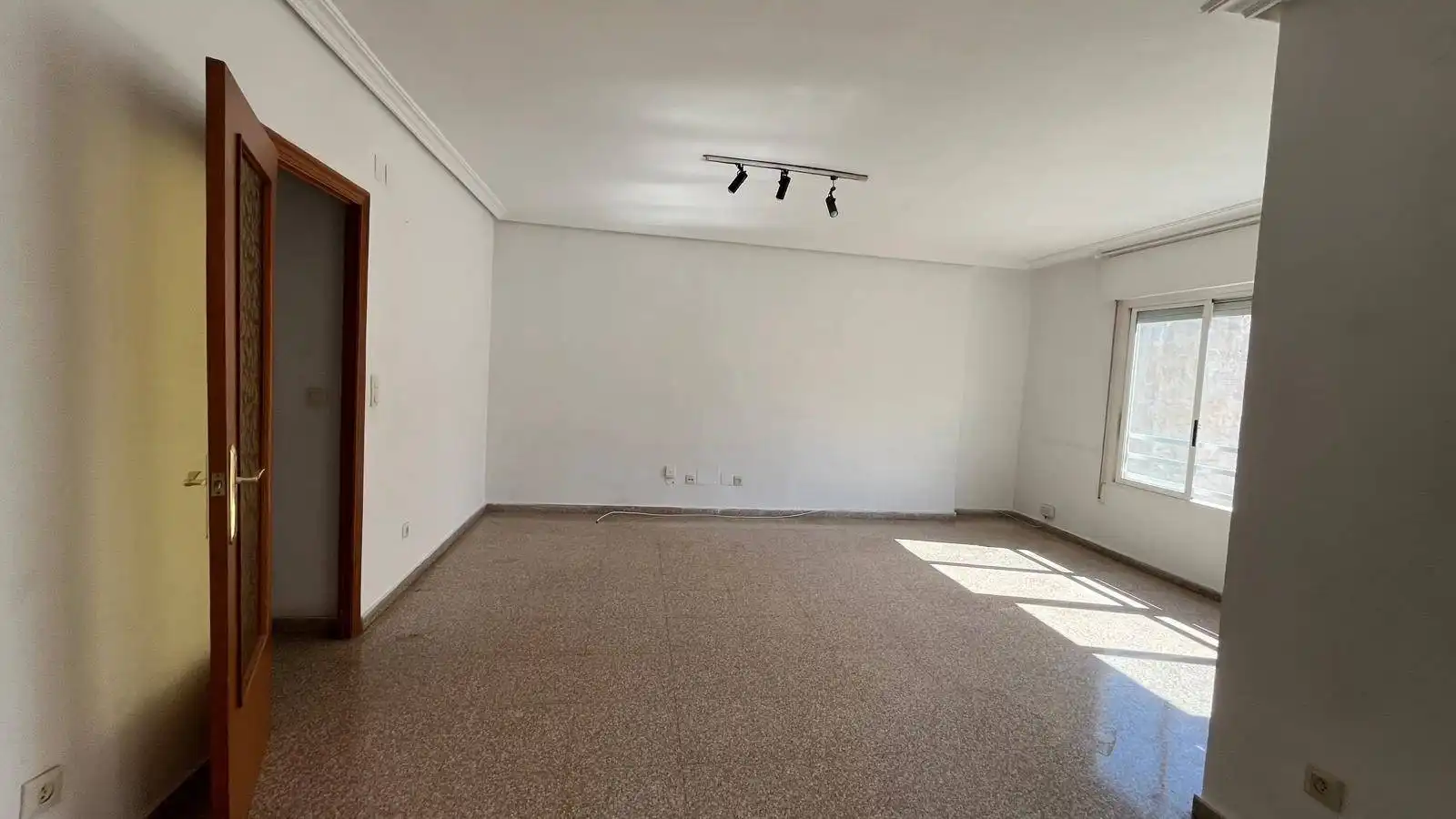Sala d'estar de Pis en venda en Elche / Elx amb Terrassa i Balcó