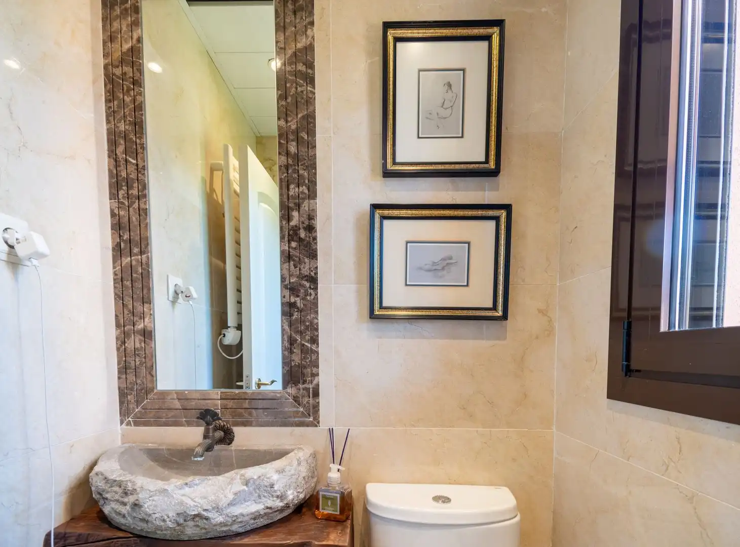 Baño de Casa adosada en venta en Estepona con Aire acondicionado, Amueblado y Horno
