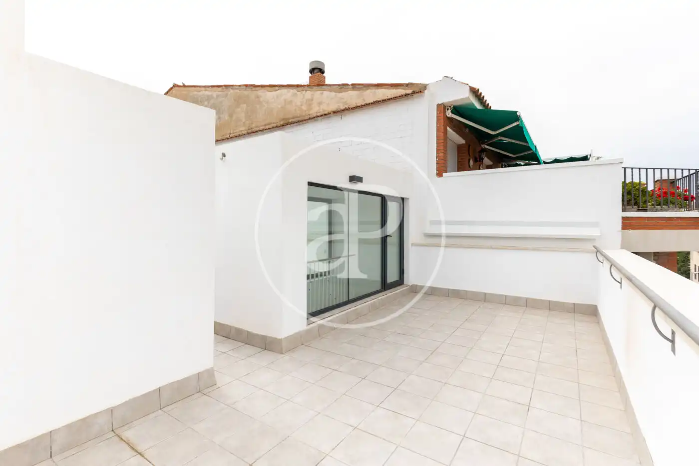 Terrace of Flat for sale in Sant Cugat del Vallès  with Air Conditioner, Heating and Storage room