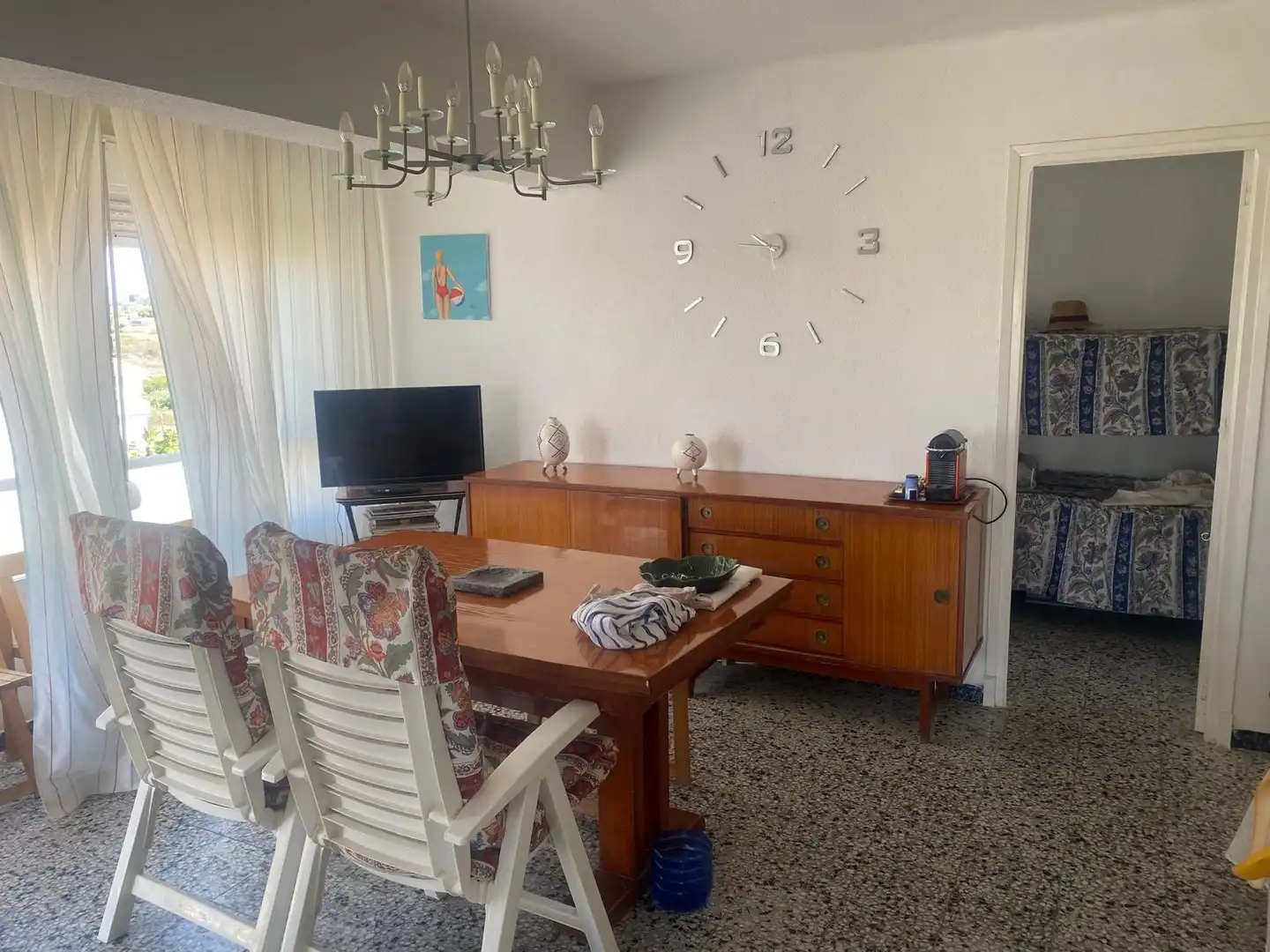 Comedor de Apartamento de alquiler en Torrevieja con Amueblado, Microondas y Balcón