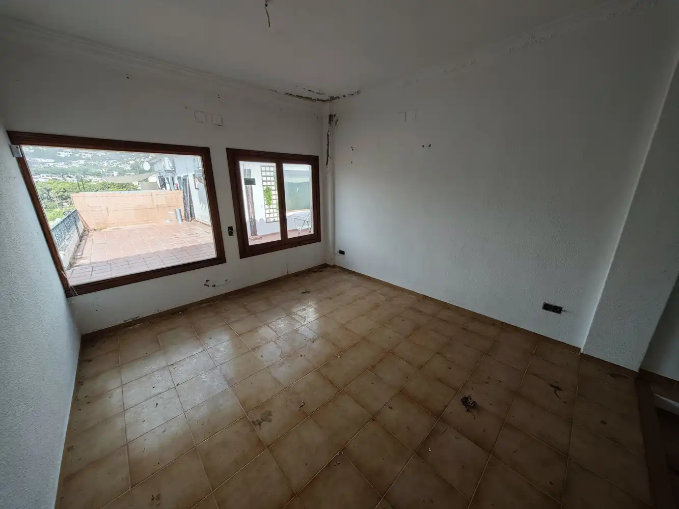 Geschaftsraum zum Verkauf in Moraira mit Terrasse