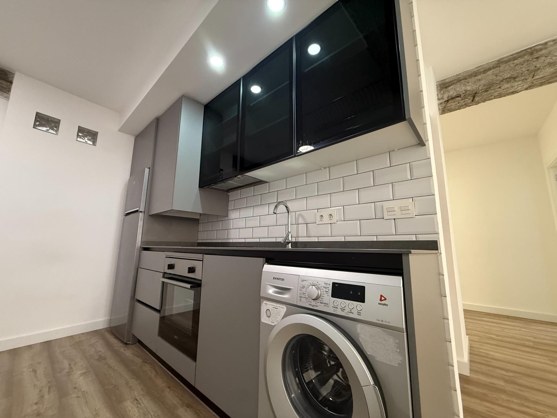 Cuina de Pis de lloguer en  Almería Capital amb Aire condicionat