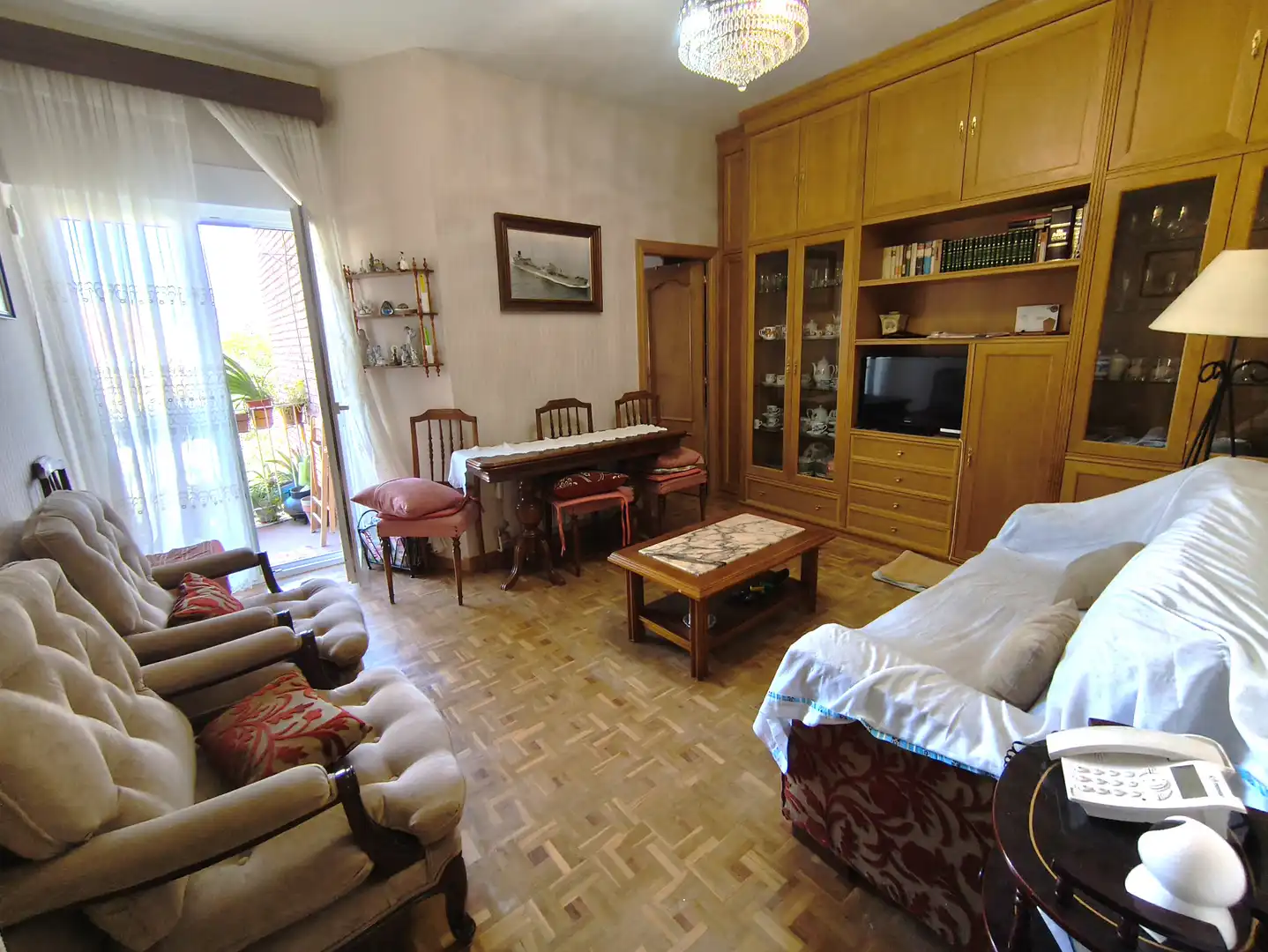 Sala de estar de Piso en venta en  Madrid Capital con Calefacción y Terraza