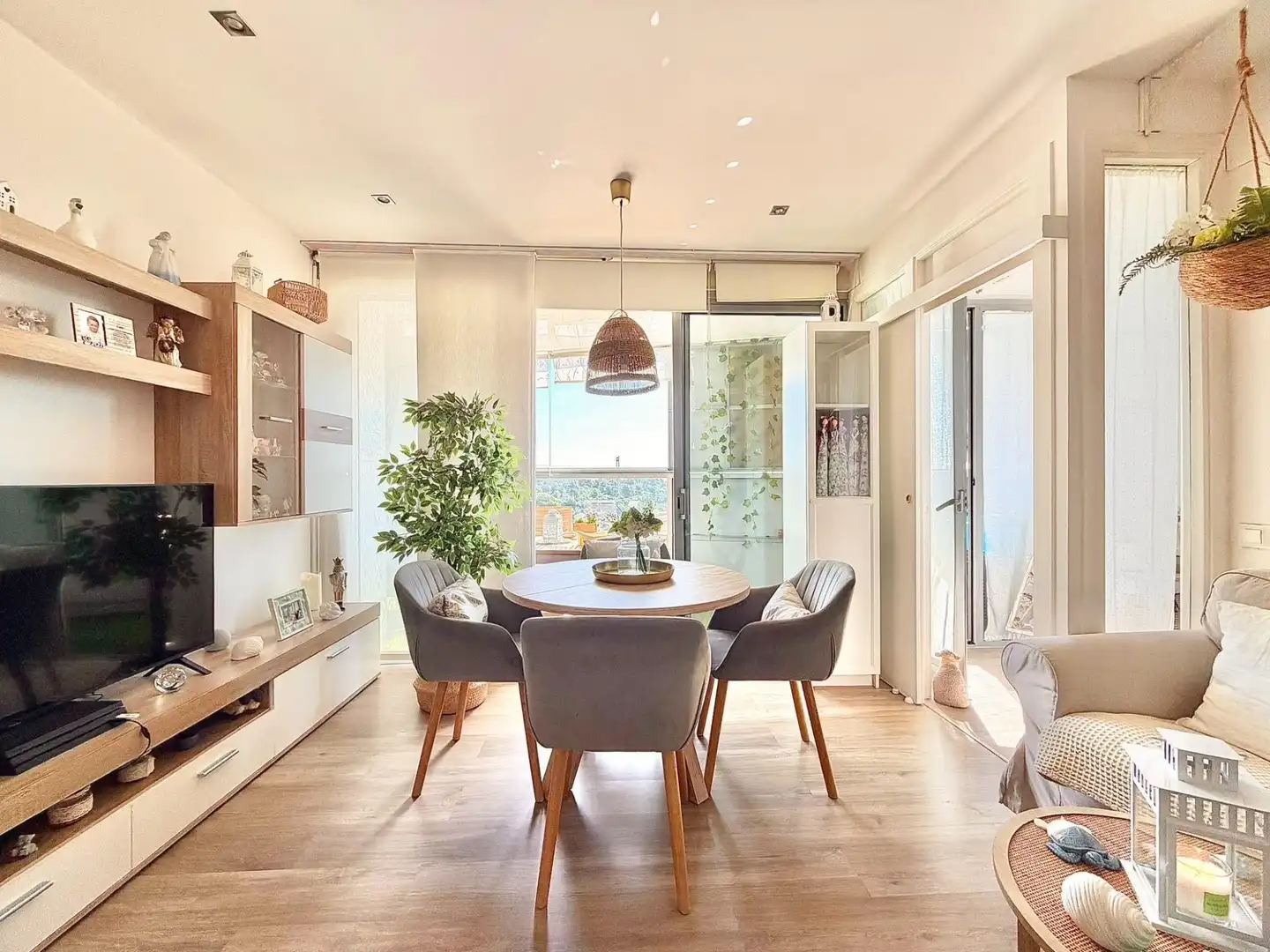 Dining room of Flat for sale in Terrassa  with Heating, Parquet flooring and Terrace