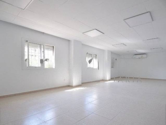 Oficina en Alquiler en Barrio del Nervión