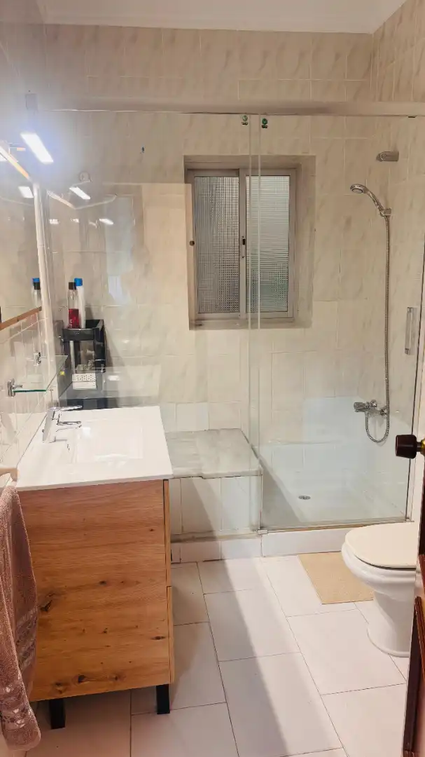 Bany de Casa o xalet de lloguer en Málaga amb Moblat, Forn i Rentadora