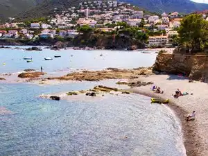 Vista exterior de Edifici en venda en Llançà amb Alarma i Piscina comunitària