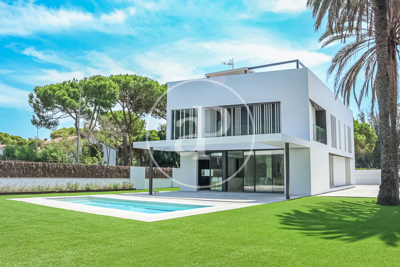 Vista exterior de Casa o xalet de lloguer en Gavà amb Aire condicionat, Calefacció i Jardí privat