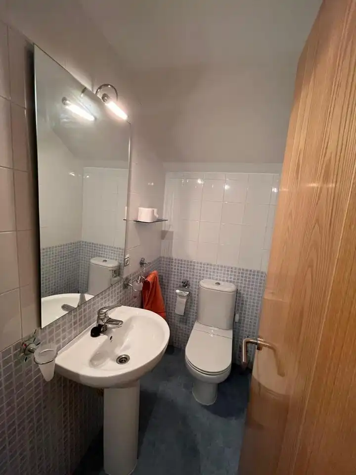 Baño de Casa o chalet en venta en Cardeñajimeno con Calefacción, Jardín privado y Terraza