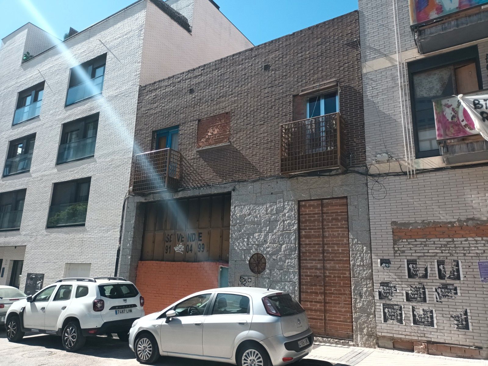 Exterior view of Single-family semi-detached for sale in  Madrid Capital