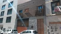 Exterior view of Single-family semi-detached for sale in  Madrid Capital