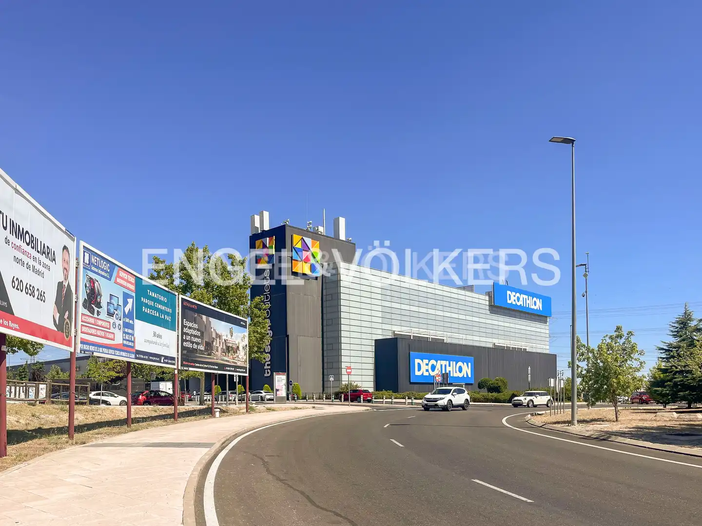 Exterior view of Lofts for rent in San Sebastián de los Reyes  with Air Conditioner, Heating and Parquet flooring