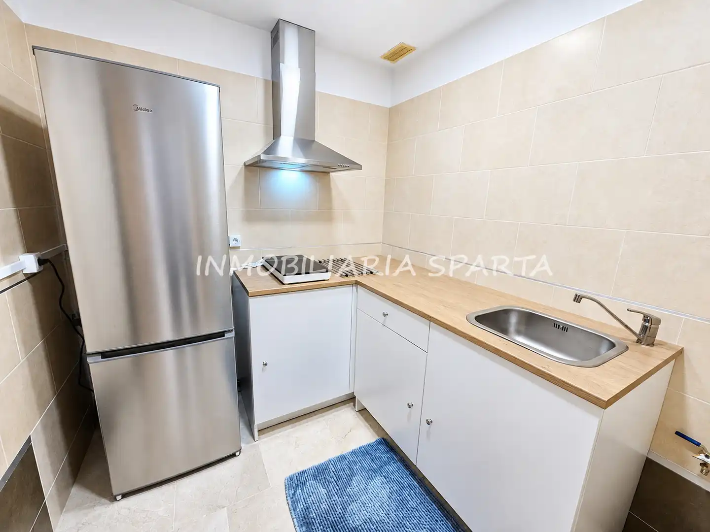 Attic for rent in Avenida Presidente Adolfo Suarez, 2, Sanlúcar la Mayor