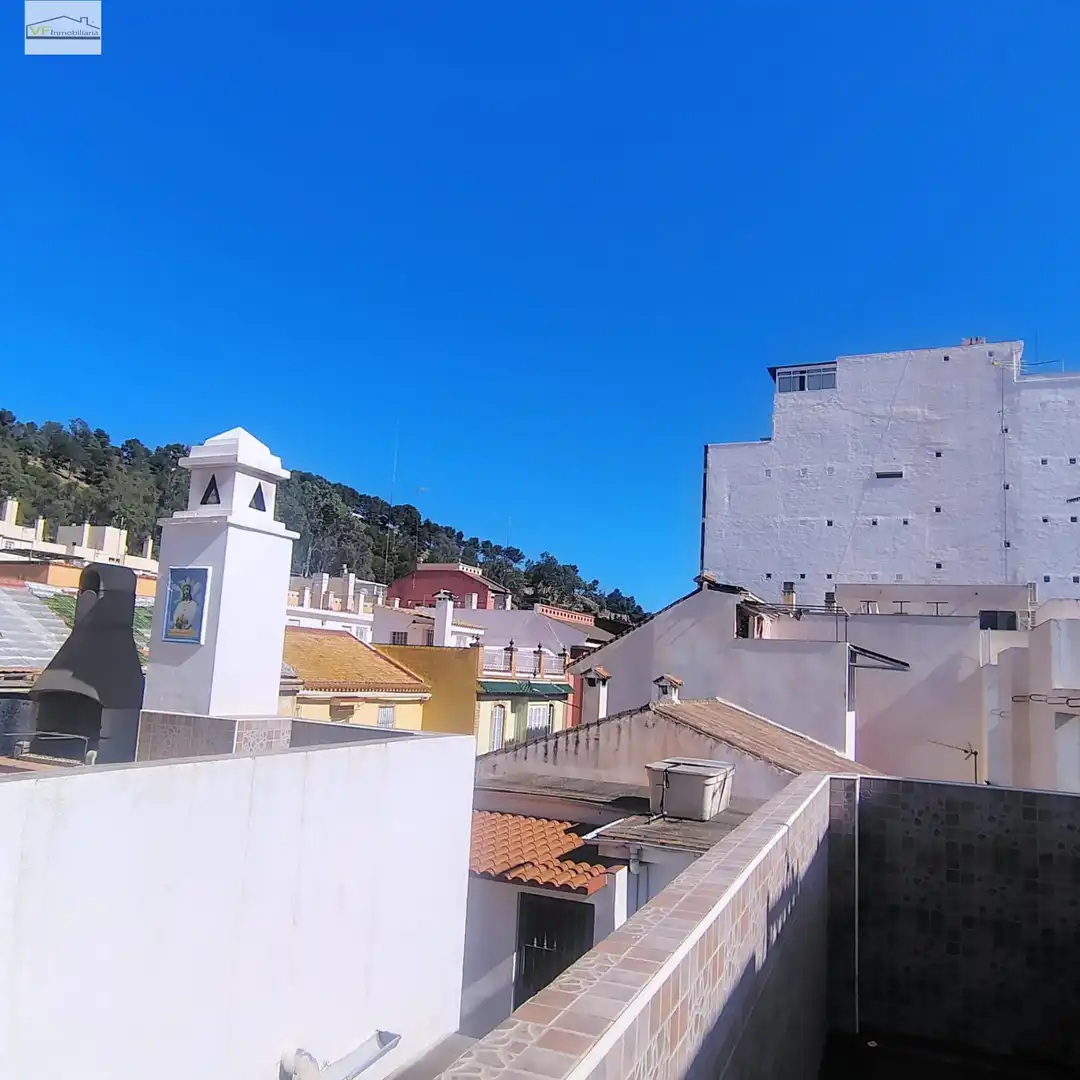 Vista exterior de Casa o xalet en venda en Málaga amb Calefacció, Terrassa i Traster