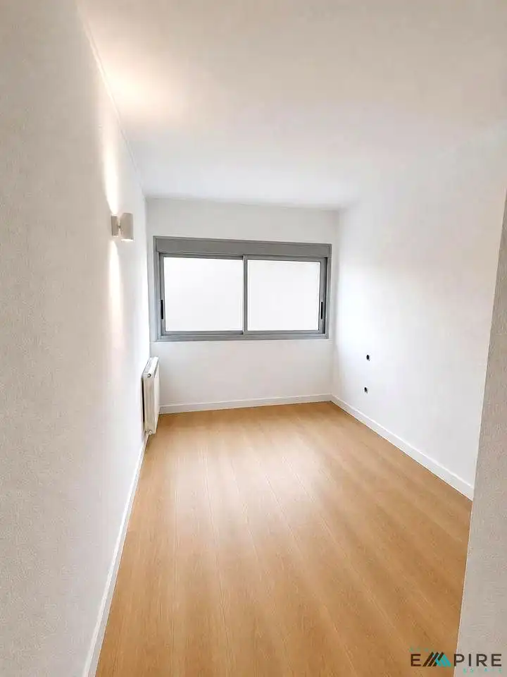 Schlafzimmer von Erdgeschoss zum Verkauf in Parla mit Klimaanlage, Heizung und Schwimmbad