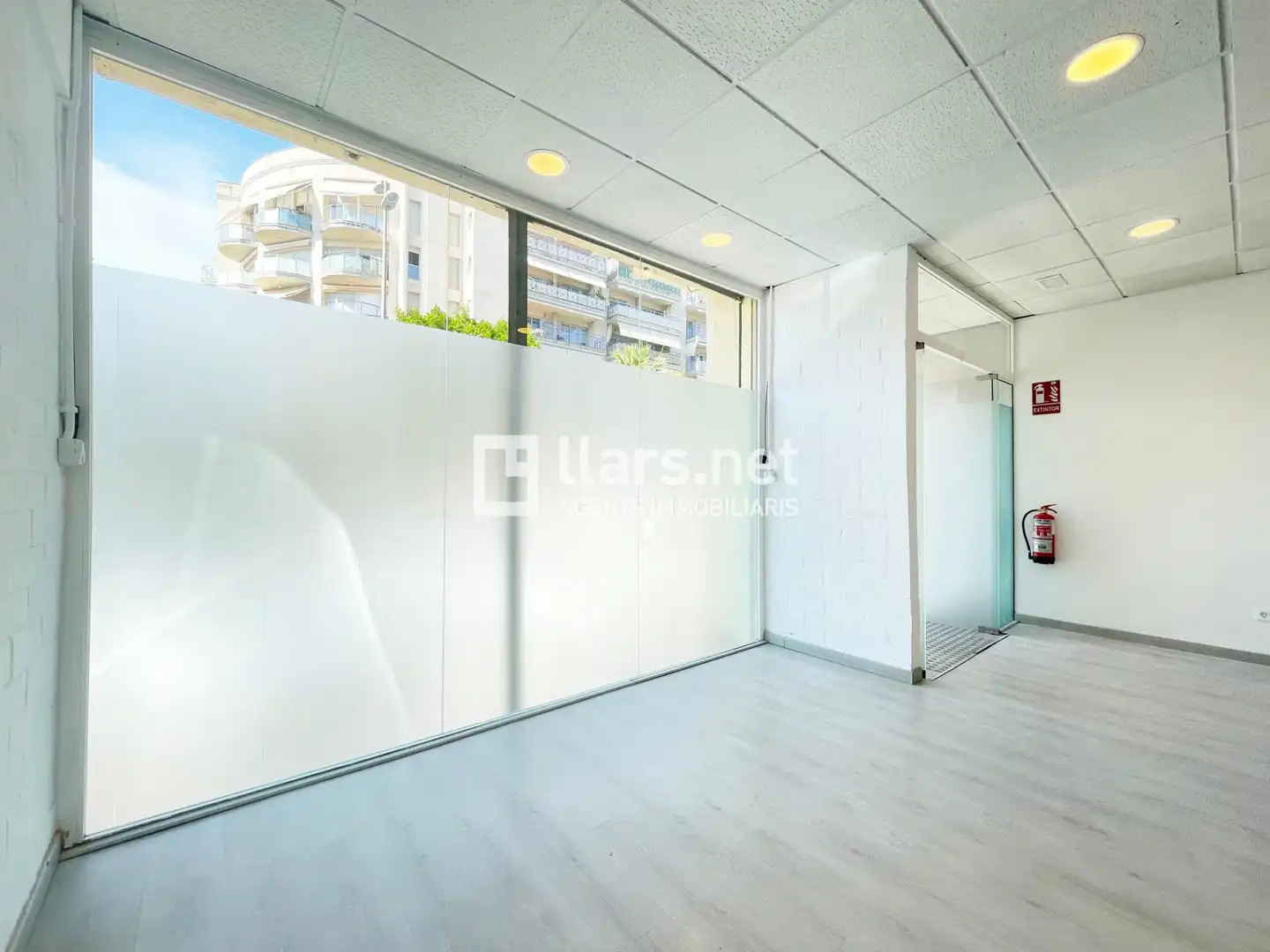 Local de alquiler en Sitges con Aire acondicionado