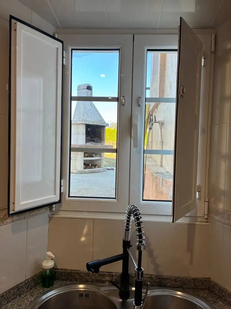 Casa o chalet en venta en Cariño con Jardín privado, Terraza y Amueblado
