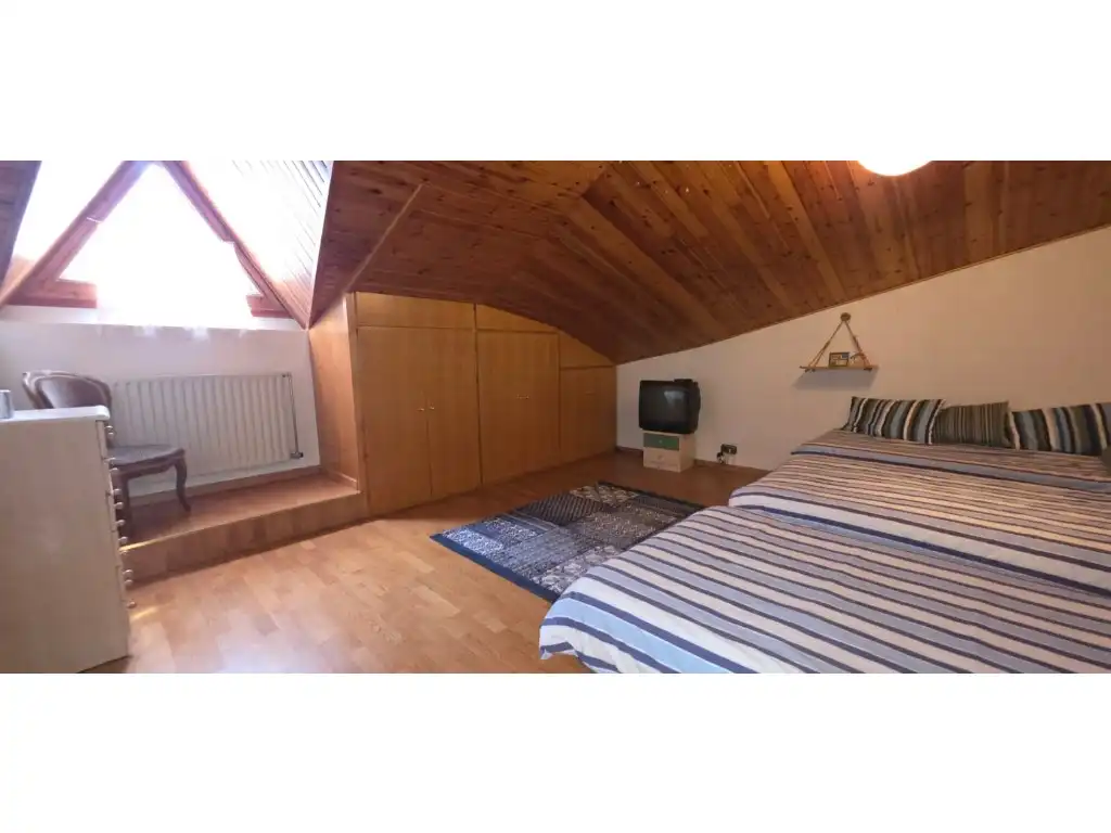 Dormitori de Apartament en venda en La Massana