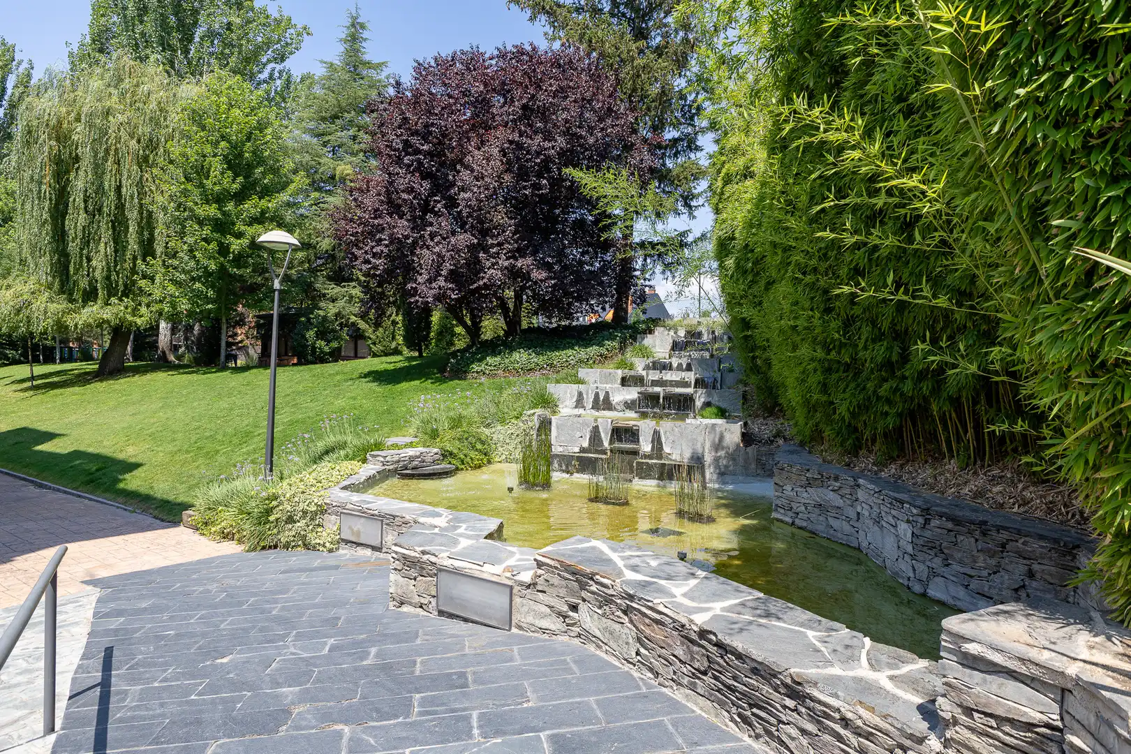 Jardín de Ático en venta en Las Rozas de Madrid con Aire acondicionado, Calefacción y Terraza