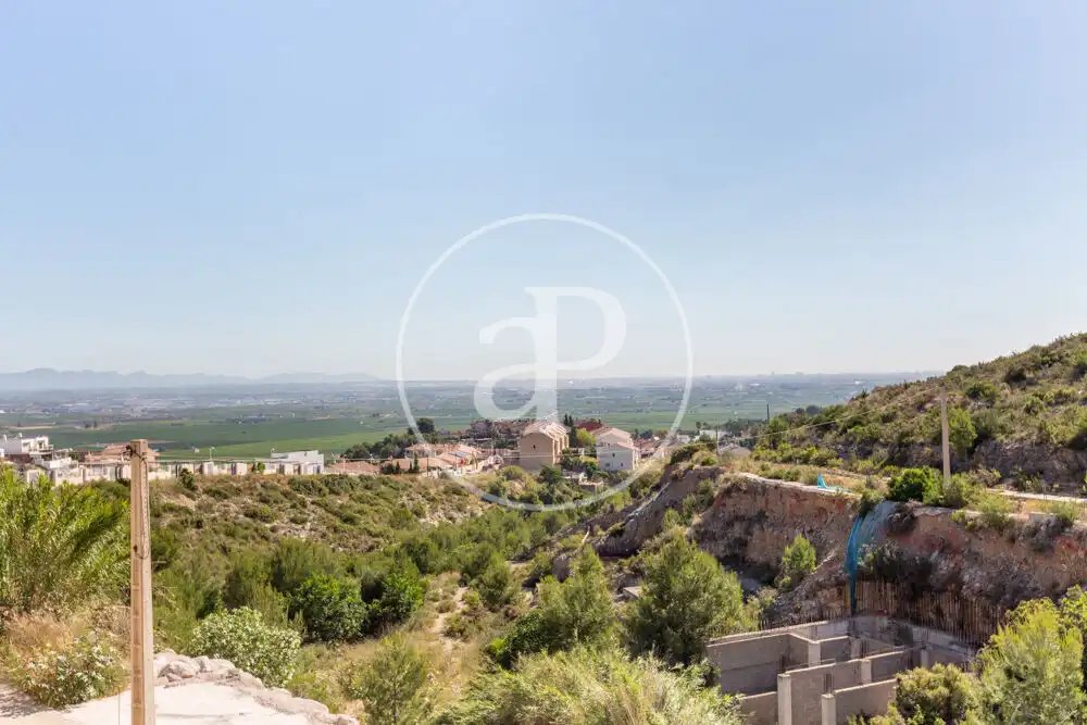 Houses for sale in Chiva  with Heating, Private garden and Terrace