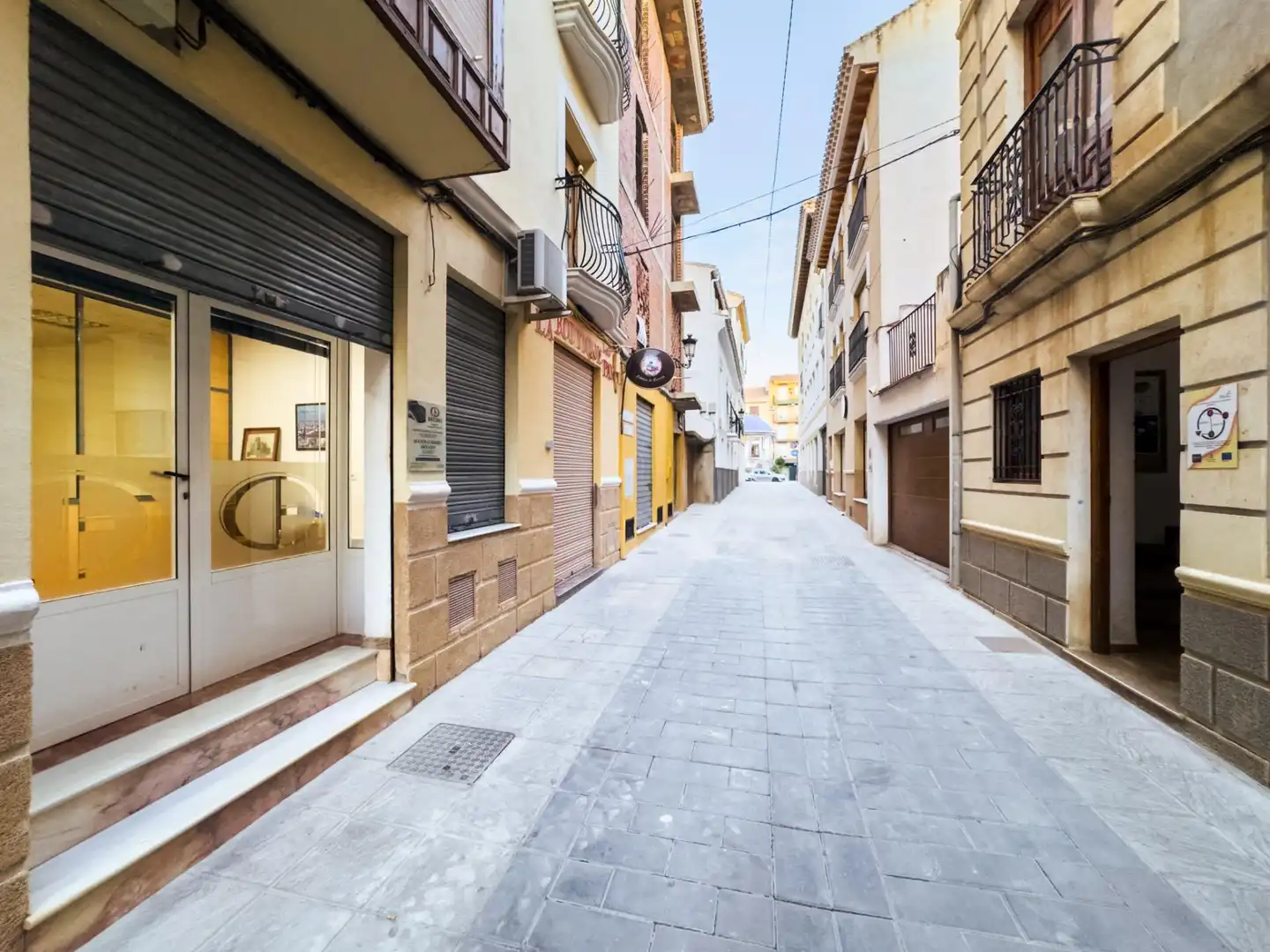 Vista exterior de Local en venta en Huéscar
