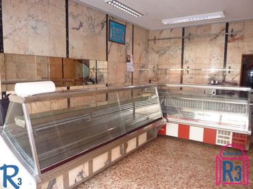 Local comercial en venda a Trobajo del Camino