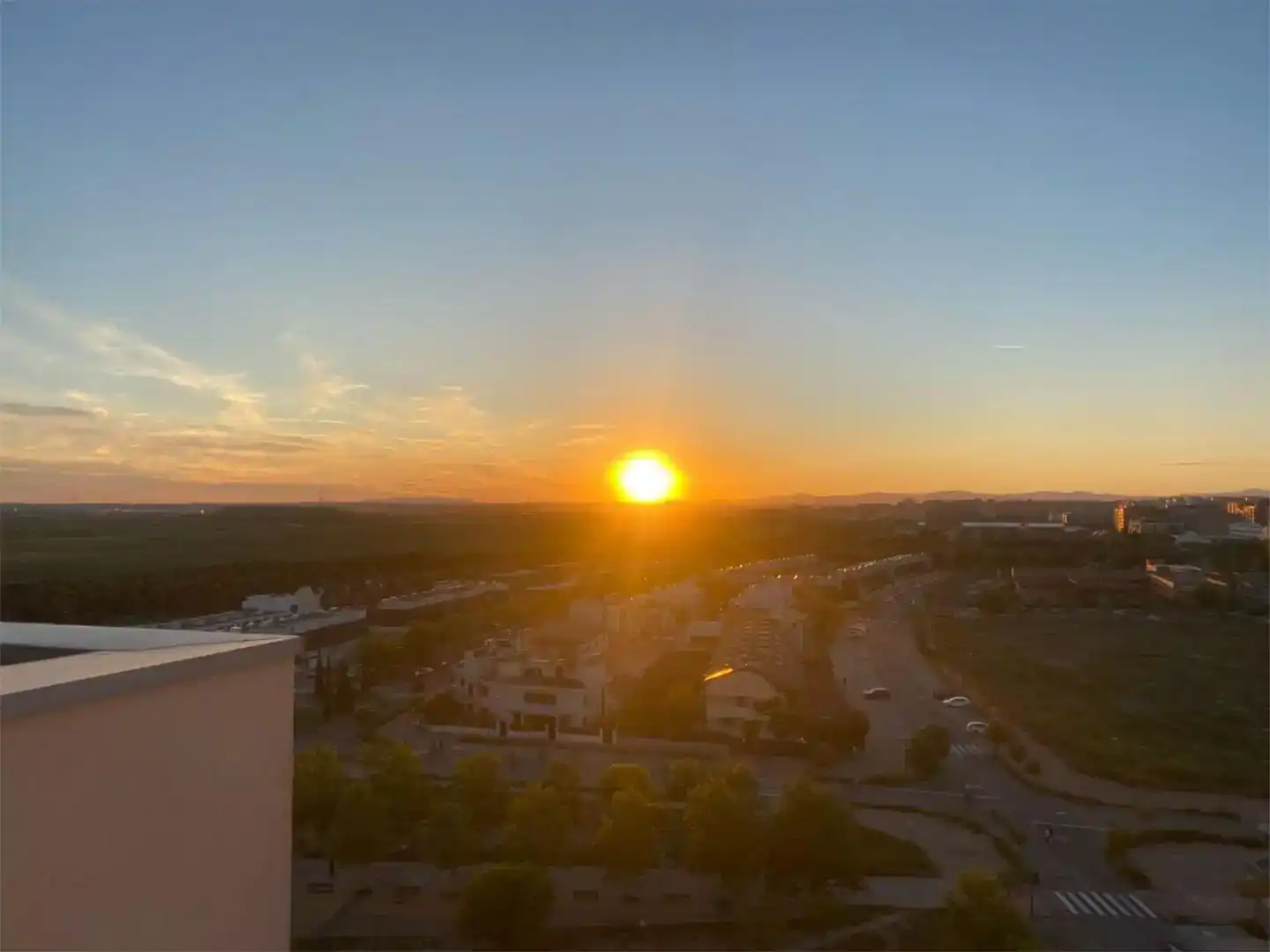Vista exterior de Àtic en venda en  Madrid Capital amb Piscina i Balcó