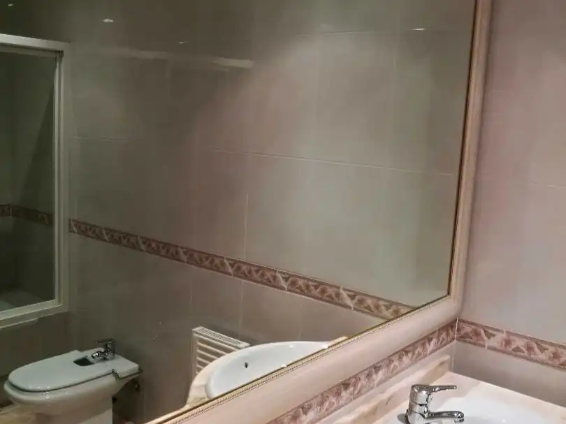 Baño de Piso de alquiler en Centro Urbano