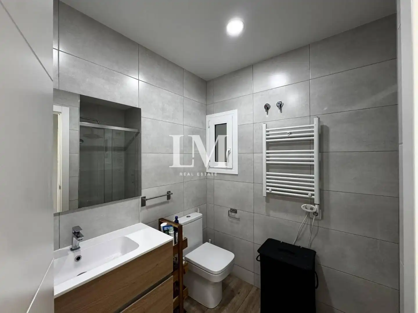 Bany de Apartament en venda en Gràcia