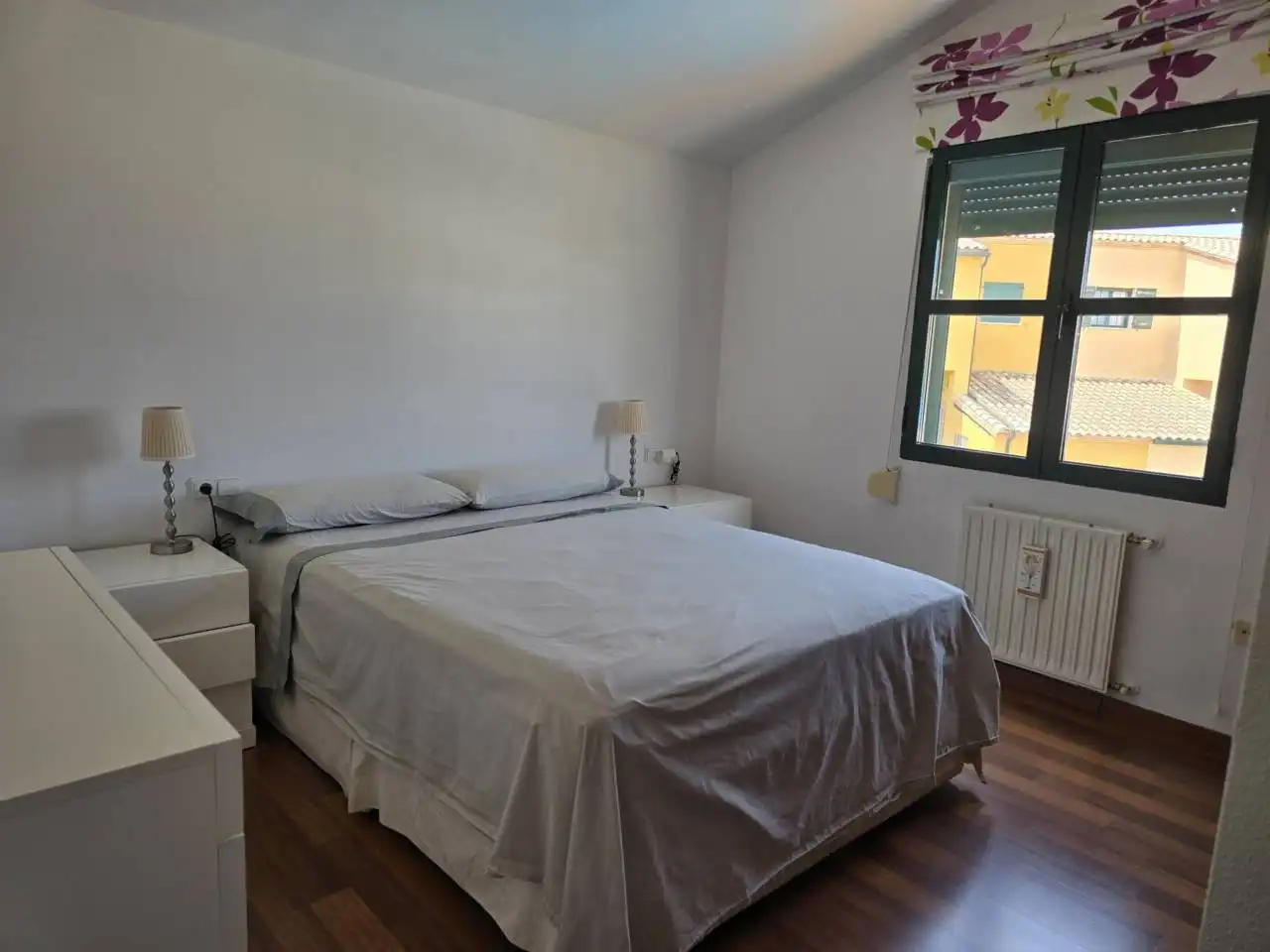 Bedroom of Houses for rent in Riba-roja de Túria  with Air Conditioner, Heating and Private garden
