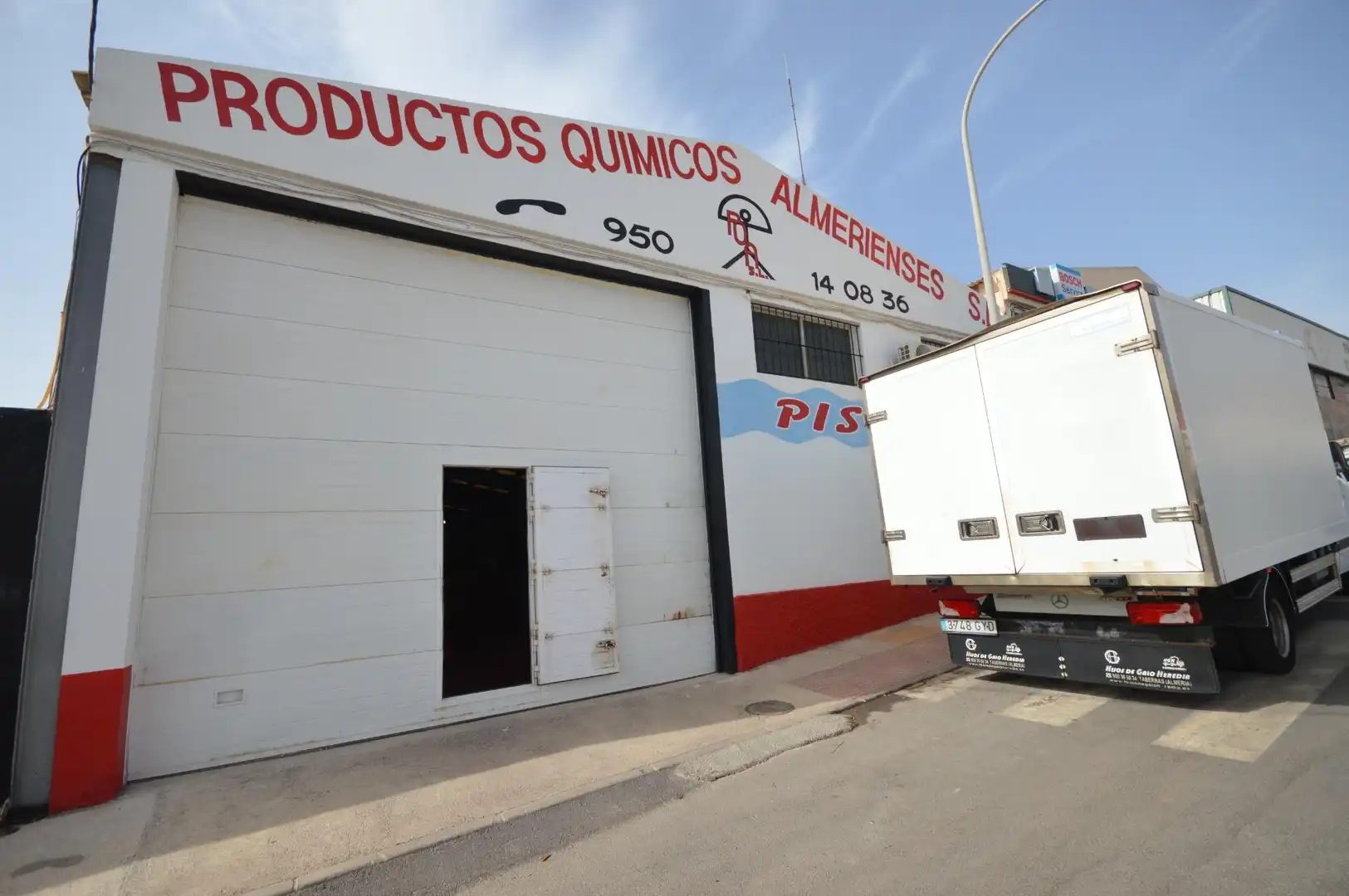 Nau industrial en venda a Calle Venus 3