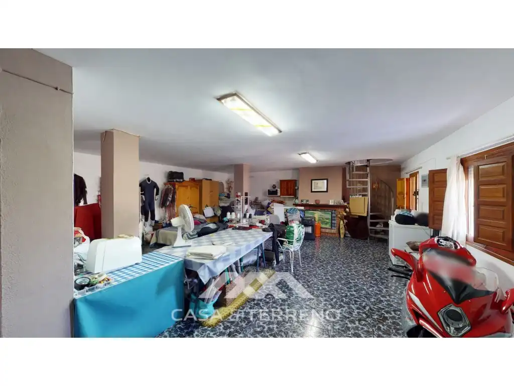 Houses for sale in Sayalonga  with Terrace, Furnished and Internet