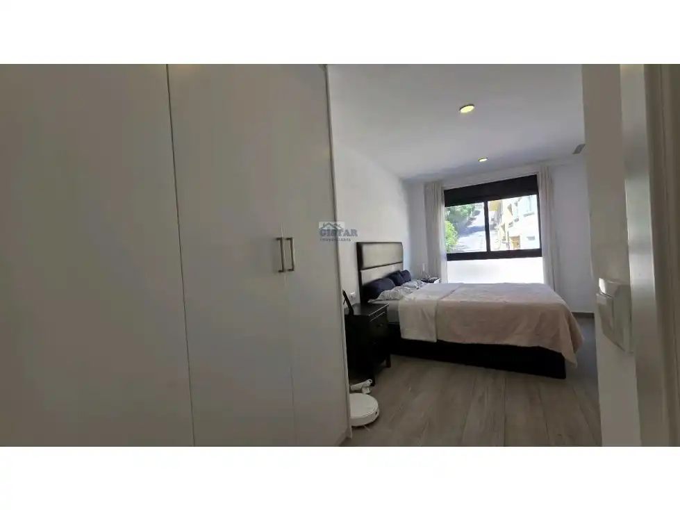Habitación de Apartamento en venta en Dénia con Aire acondicionado, Calefacción y Terraza