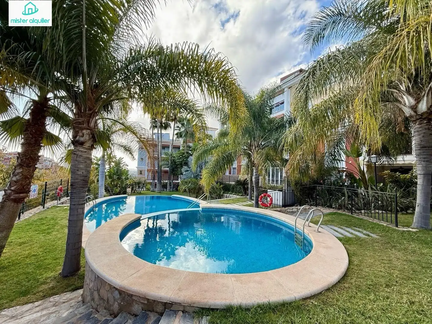 Piscina de Apartamento de alquiler en Mutxamel con Calefacción, Jardín privado y Terraza