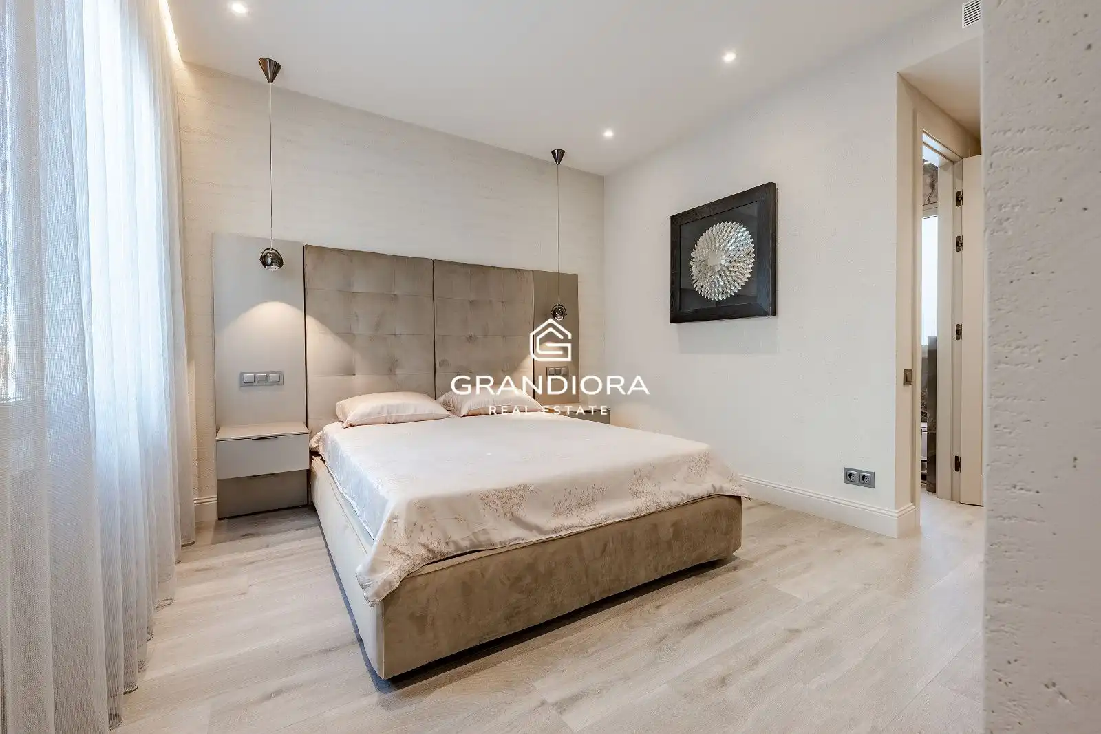 Habitación de Apartamento de alquiler en Badalona con Aire acondicionado, Calefacción y Amueblado