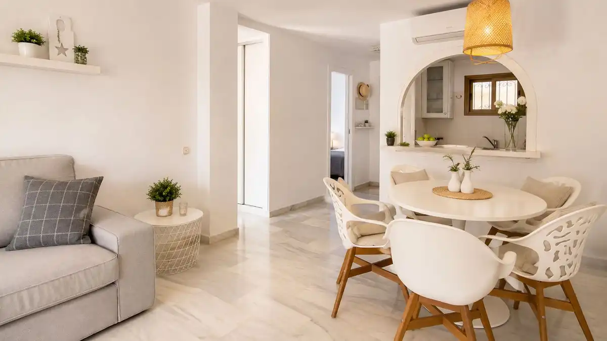 Apartamento con piscina en alquiler en La Cala Mijas, imagen 8