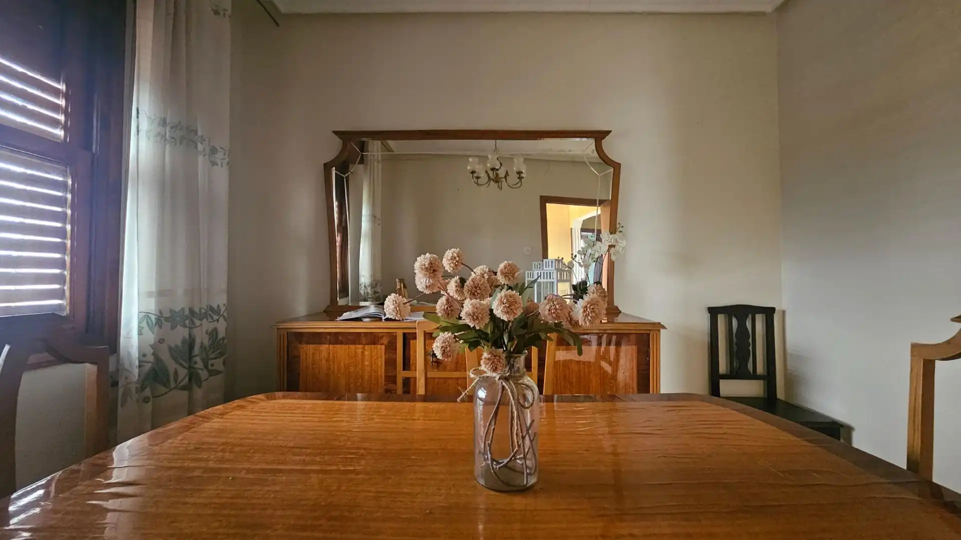 Comedor de Piso en venta en Valle de Mena con Terraza y Balcón