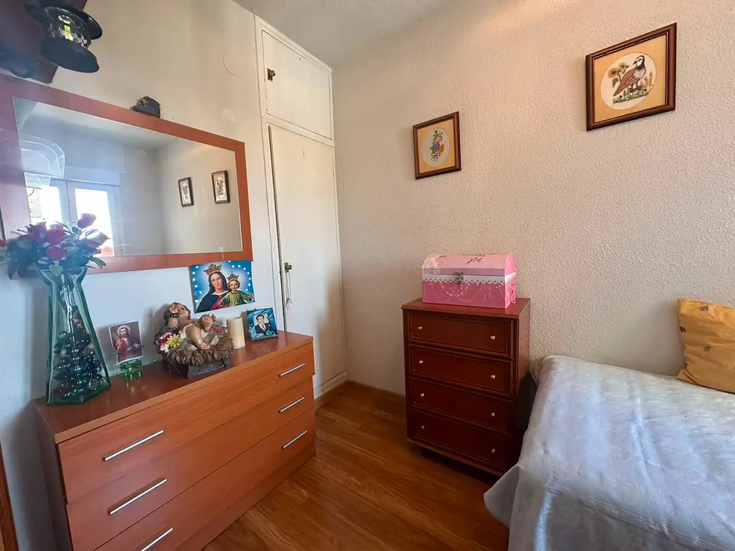Bedroom of Flat for sale in Madrid  with Air Conditioner and Heating