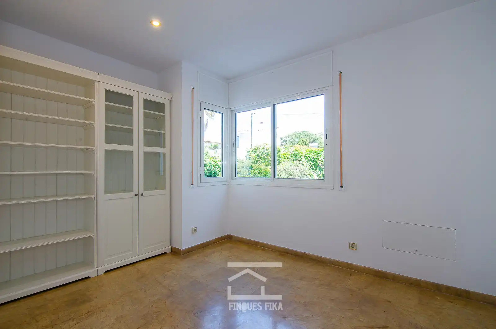 Habitación de Casa o chalet en venta en El Masnou con Calefacción, Jardín privado y Parquet