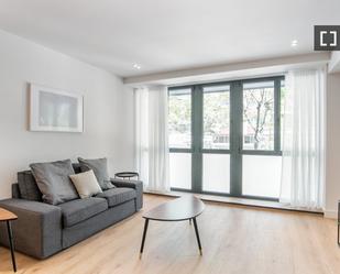 Living room of Flat to rent in  Barcelona Capital  with Air Conditioner, Heating and Furnished