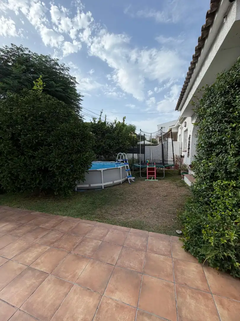 Chalet con piscina en venta en Vilafortuny - Cap de Sant Pere, imagen 2