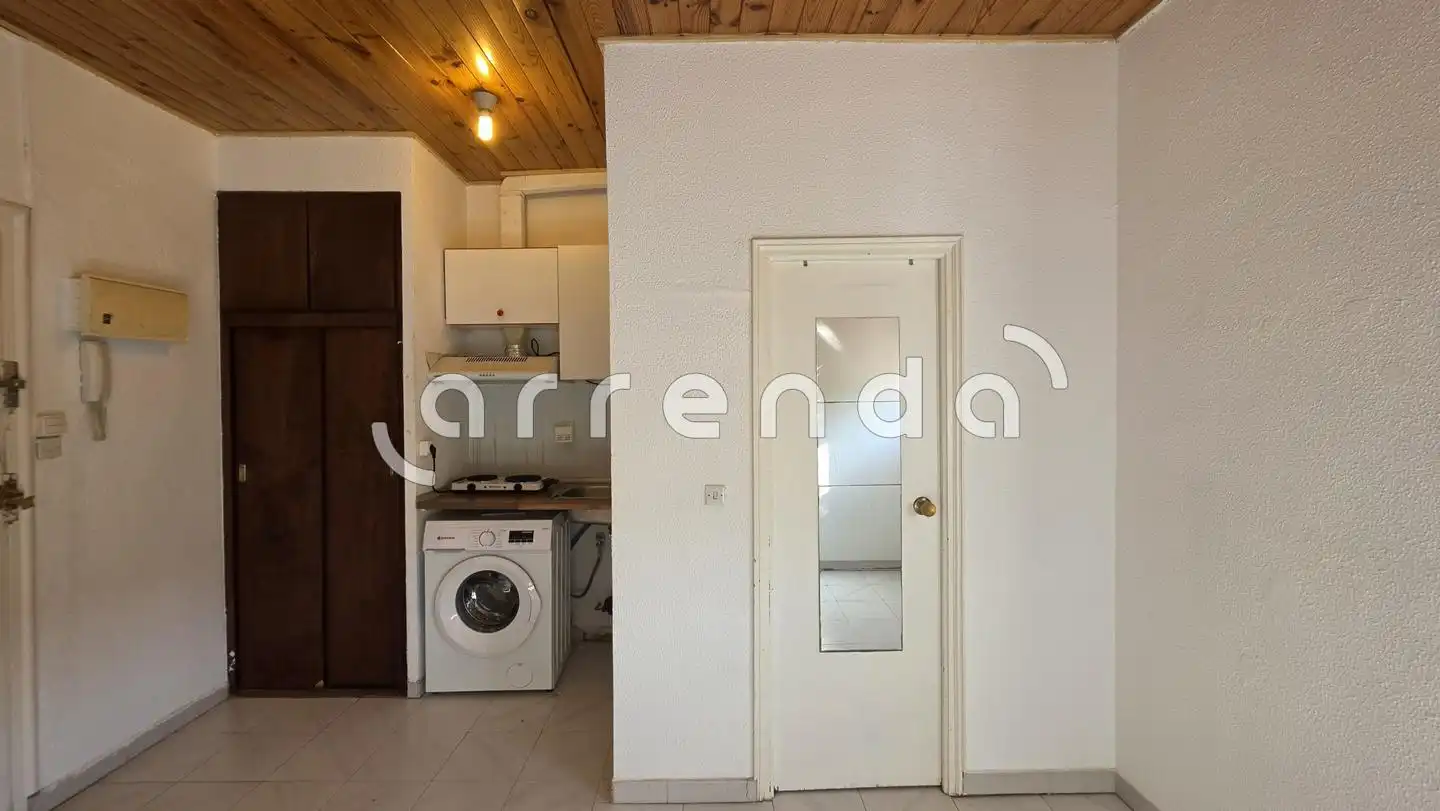 Cocina de Estudio de alquiler en Madrid